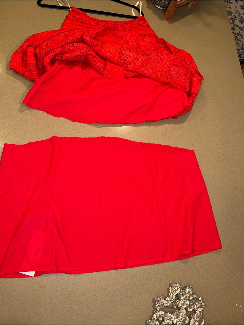 FARM Rio Toucan Red Guipure Crochet Midi Skirt - Picture 11 of 13